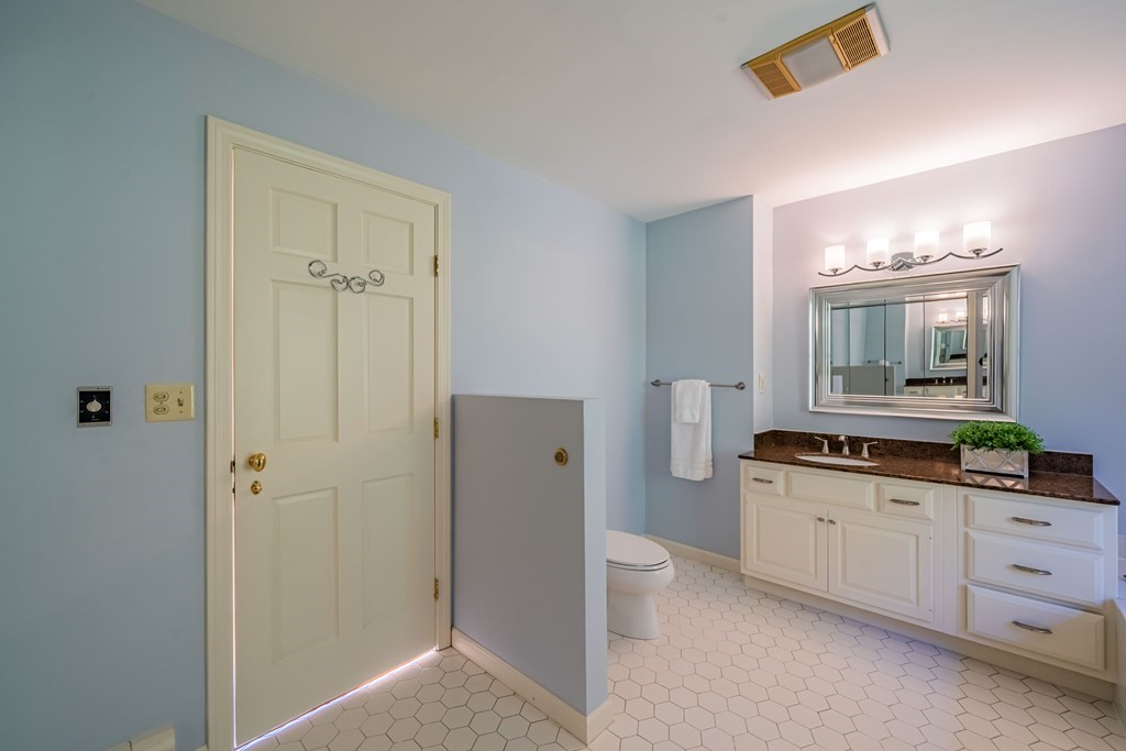 9 Solomon Pierce Road Lexington, MA 02420 - Photo 27 of 42 Gallery Image 27