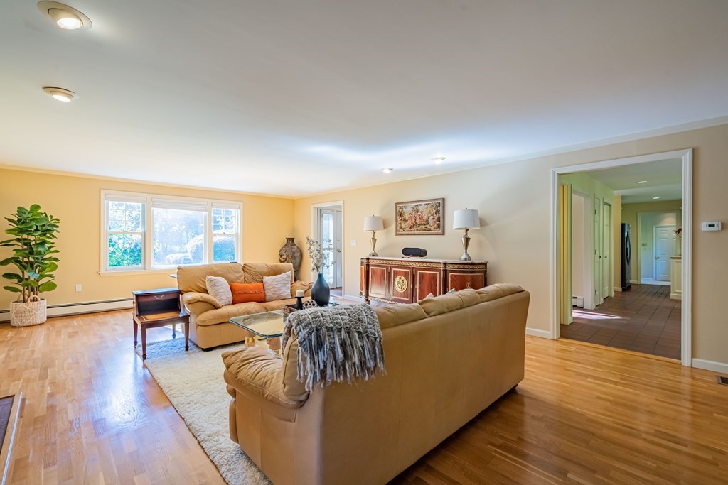 9 Solomon Pierce Road Lexington, MA 02420 - Photo 5 of 42 Gallery Image 5