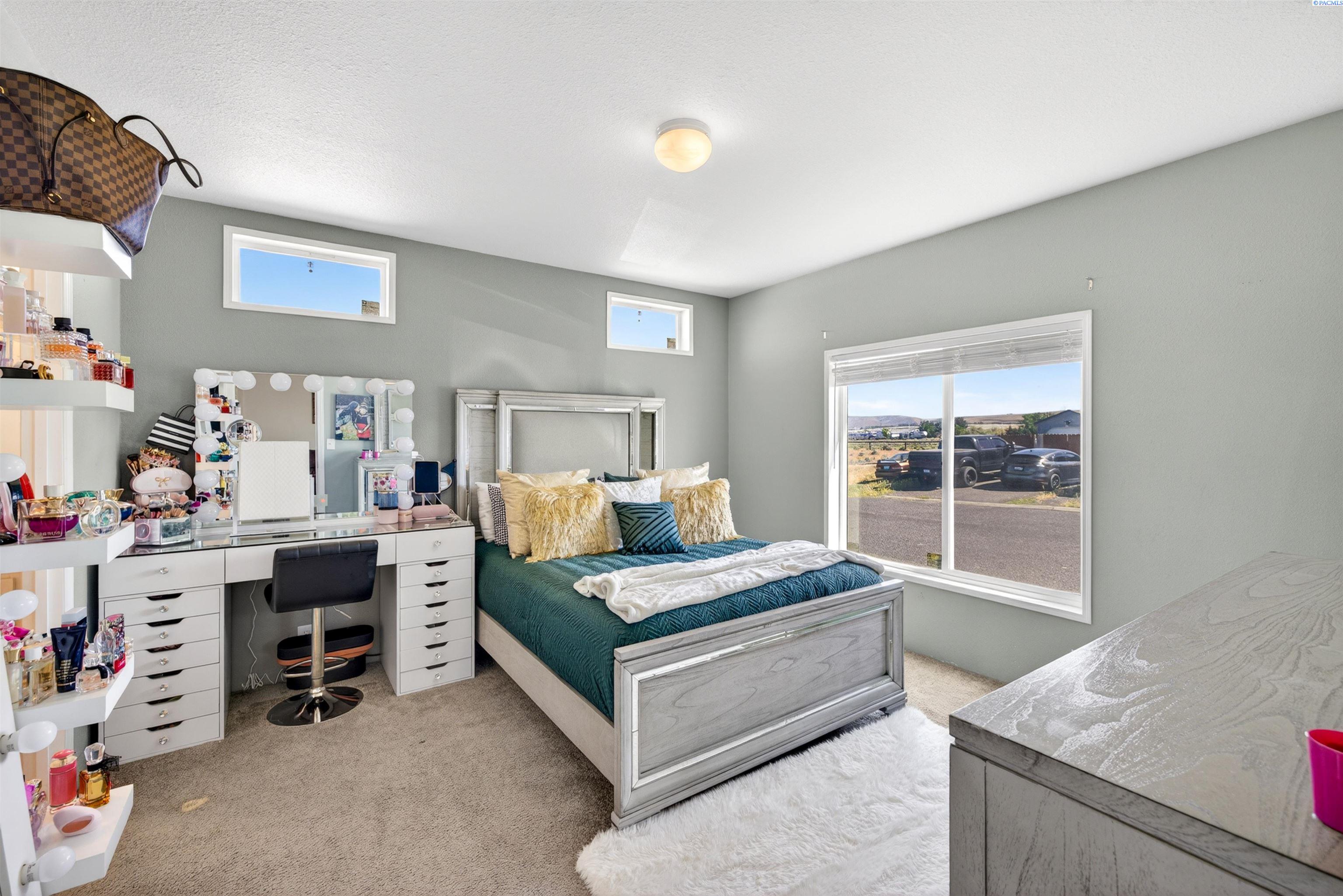 200802 East Game Farm Road, Unit 68 Kennewick, WA 99337 - Photo 13 of 22 Gallery Image 13