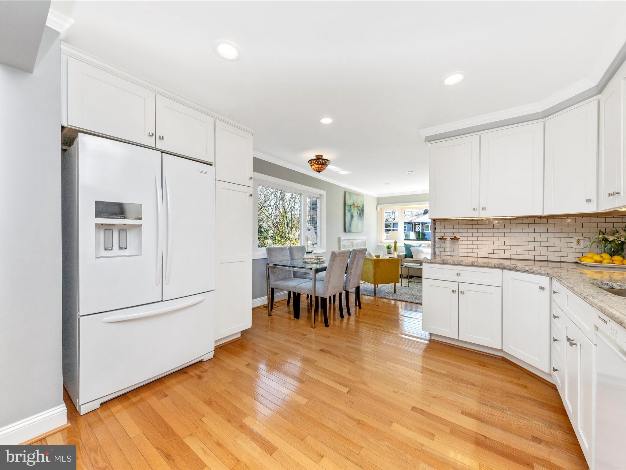 2731 Jennings Road Kensington, MD 20895 - Photo 8 of 46 Beautiful Backsplash and Counters