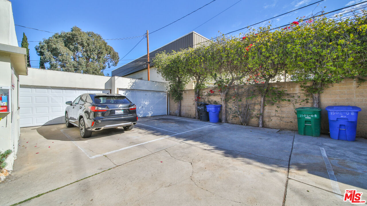 1502 Maple Street Santa Monica, CA 90405 - Photo 6 of 16 a view of a car park in front of house
