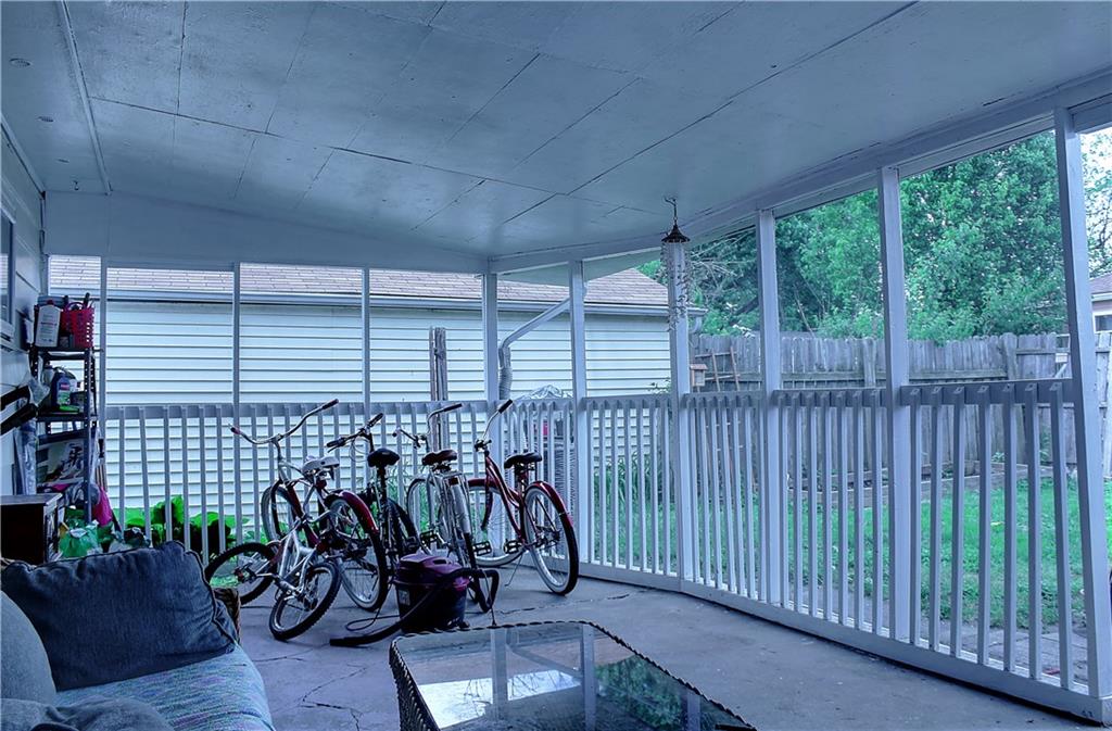 1809 Bauer Road Indianapolis, IN 46218 - Photo 17 of 18 Gallery Image 17