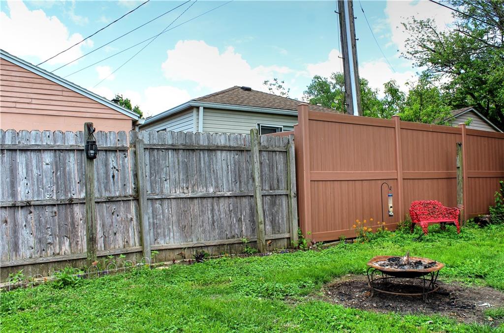 1809 Bauer Road Indianapolis, IN 46218 - Photo 18 of 18 Gallery Image 18