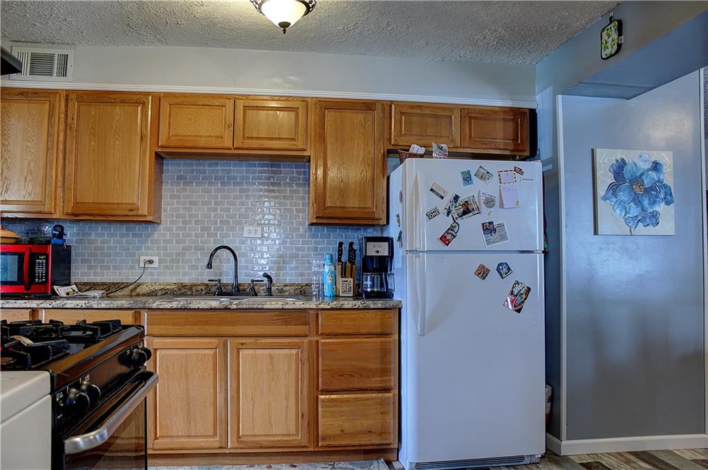 1809 Bauer Road Indianapolis, IN 46218 - Photo 5 of 18 Gallery Image 5
