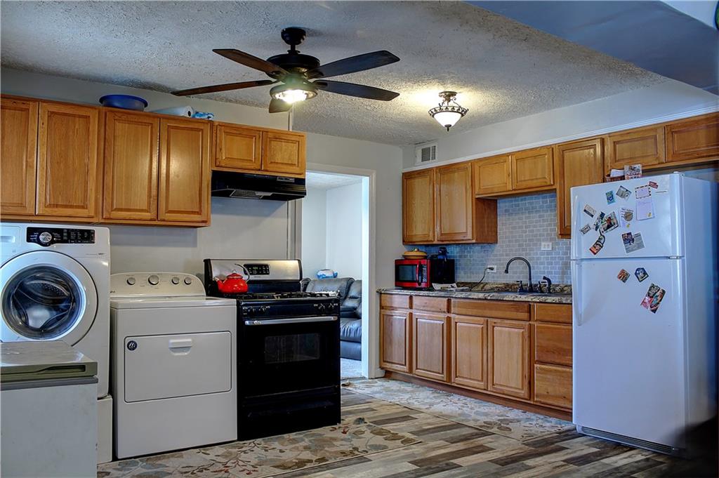 1809 Bauer Road Indianapolis, IN 46218 - Photo 6 of 18 Gallery Image 6