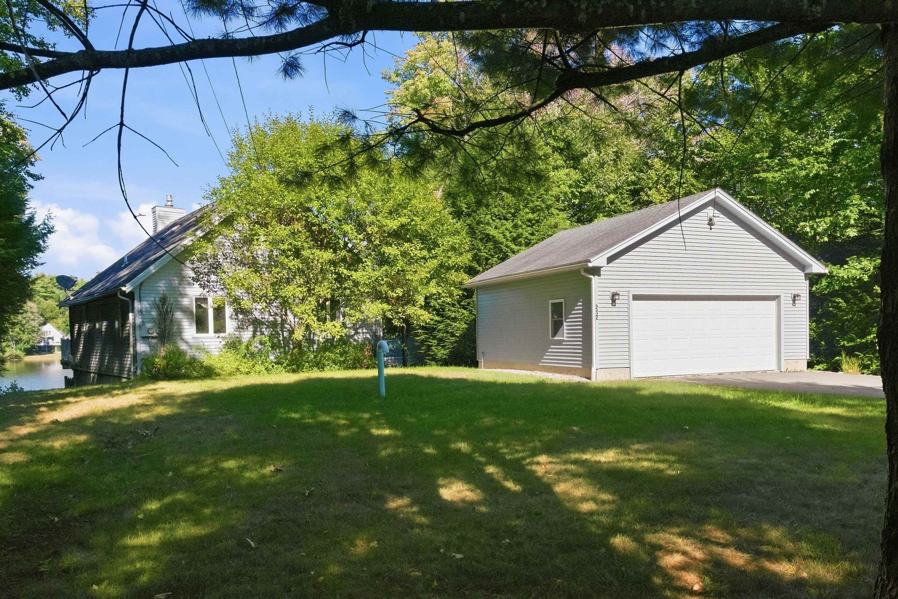 212 Varney Road Barnstead, NH 03225 - Photo 5 of 46 Gallery Image 5