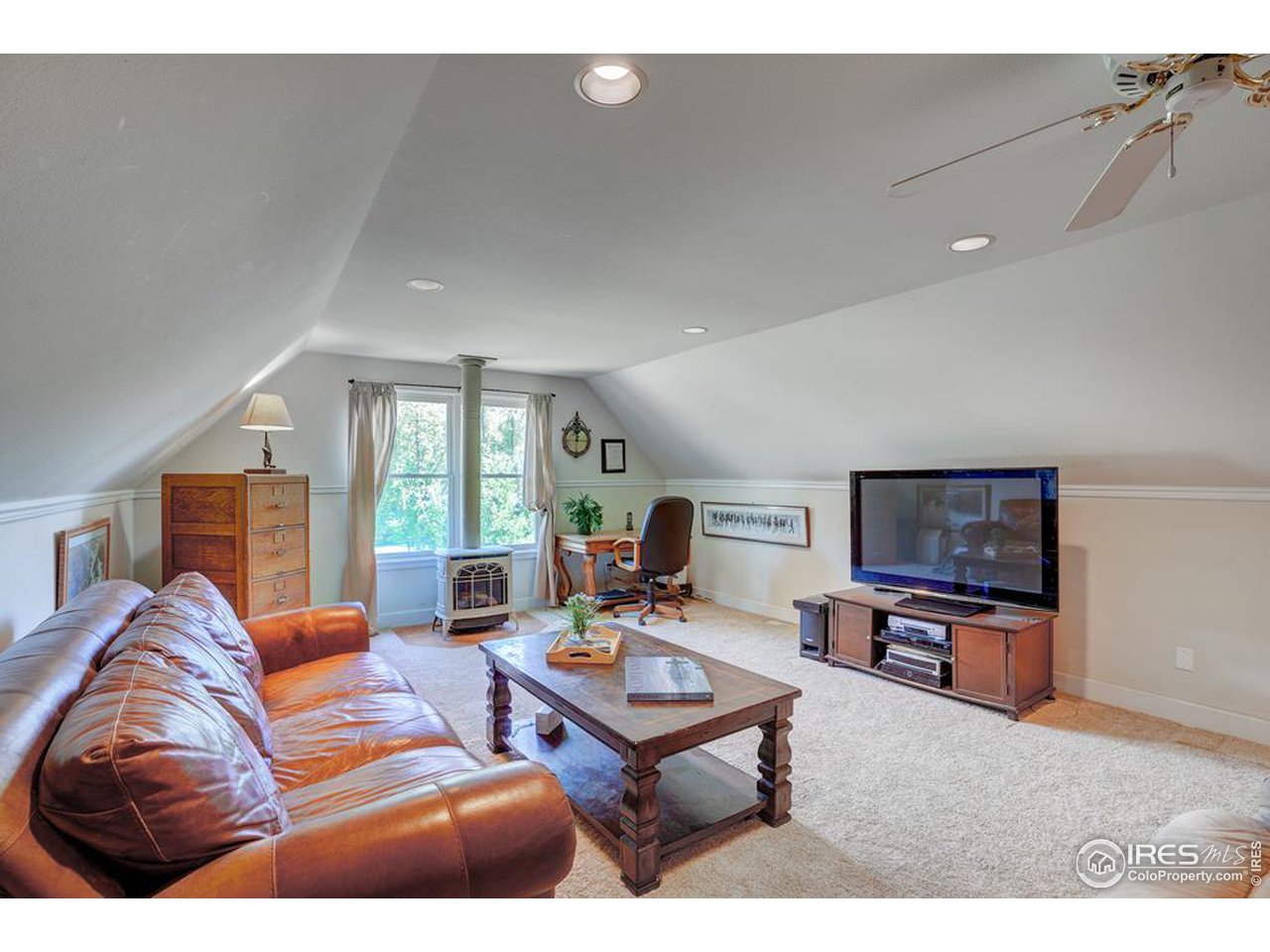 8582 Yellowstone Road Longmont, CO 80503 - Photo 13 of 39 Gallery Image 13