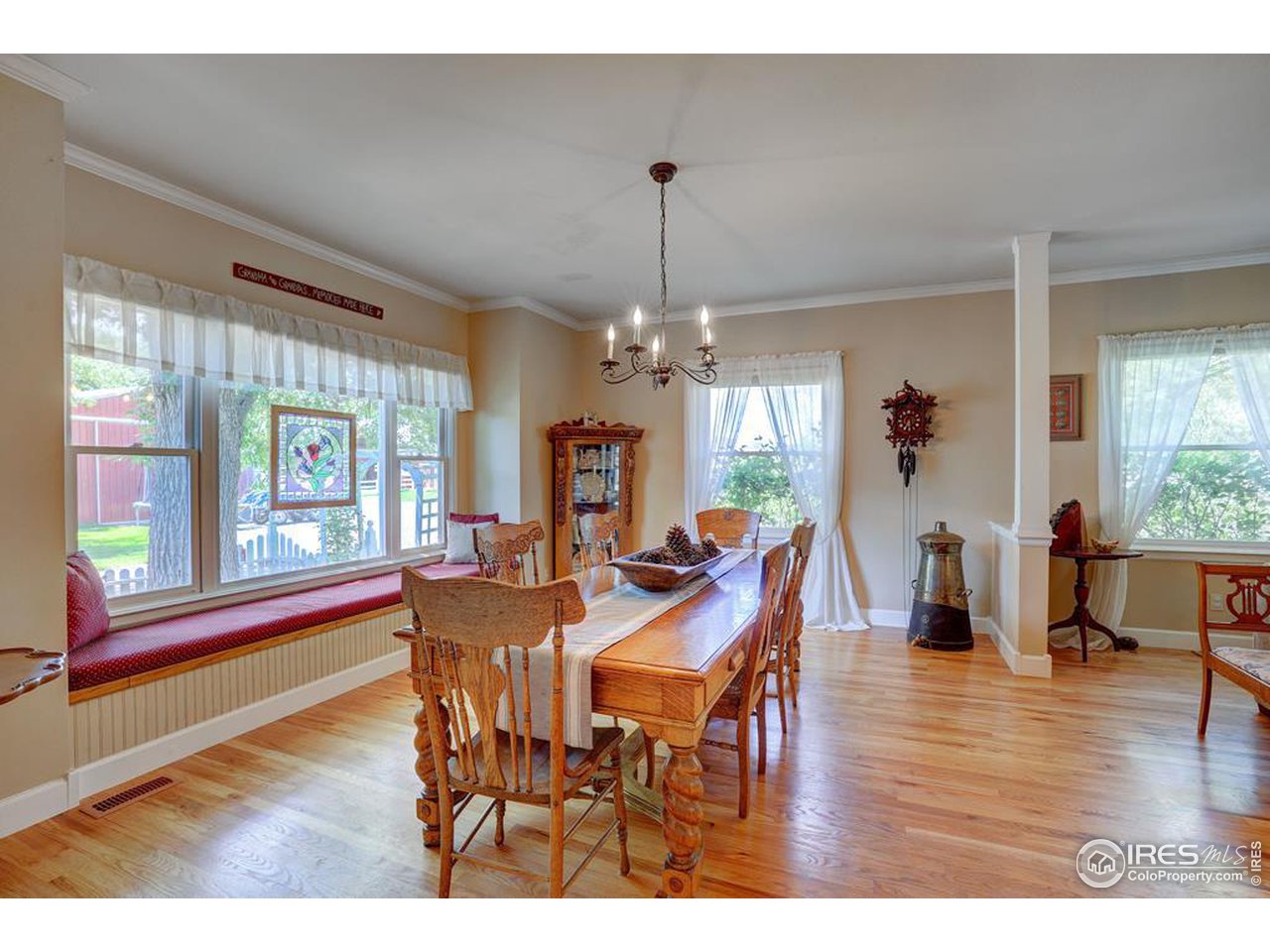 8582 Yellowstone Road Longmont, CO 80503 - Photo 6 of 39 Gallery Image 6