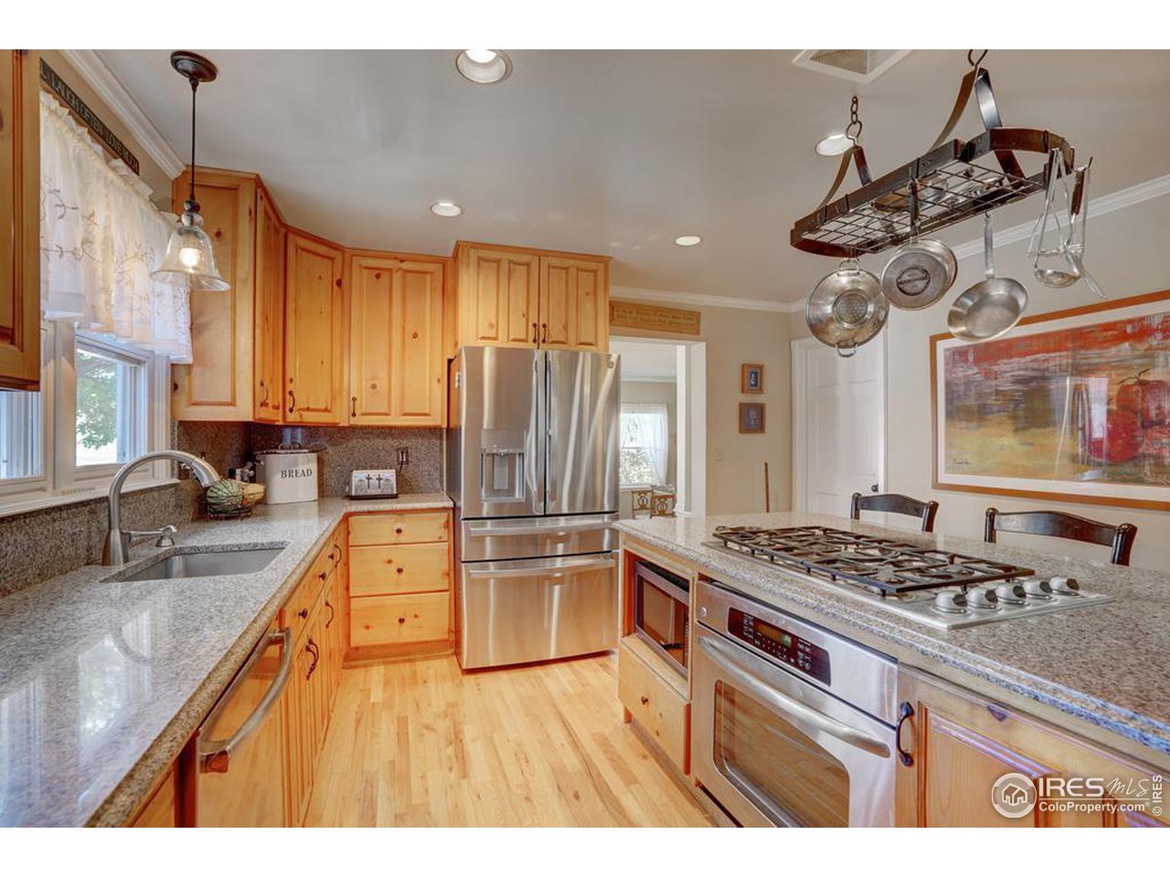 8582 Yellowstone Road Longmont, CO 80503 - Photo 8 of 39 Gallery Image 8