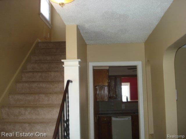 3923 Harvard Road Detroit, MI 48224 - Photo 4 of 10 DSC02740