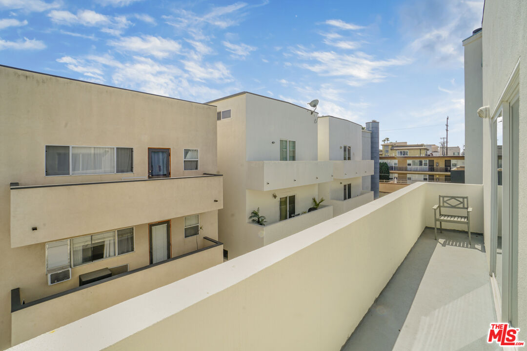 120 Fleet Street, Unit A Marina del Rey, CA 90292 - Photo 20 of 28