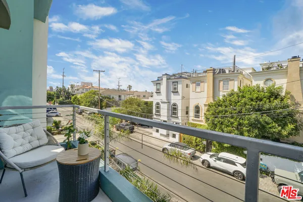 $8,900 | 120 Fleet Street, Unit A, Marina del Rey, CA 90292