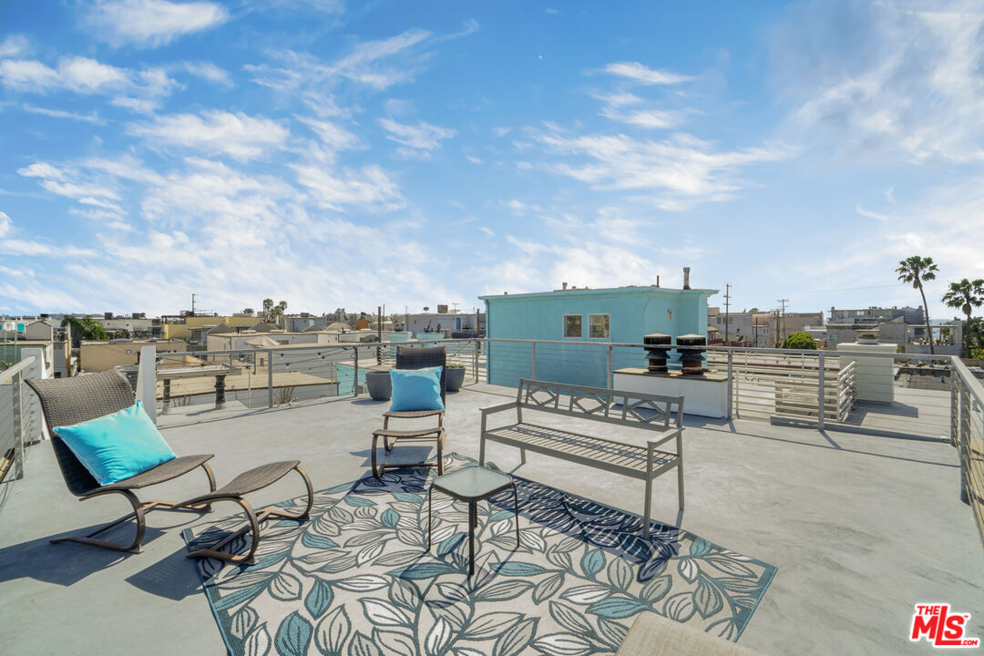 120 Fleet Street, Unit A Marina del Rey, CA 90292 - Photo 26 of 28