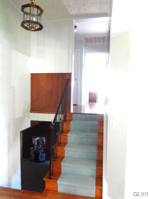 2959 Avon Road Bethlehem, PA 18017 - Photo 12 of 36 Gallery Image 12