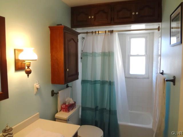 2959 Avon Road Bethlehem, PA 18017 - Photo 23 of 36 Gallery Image 23