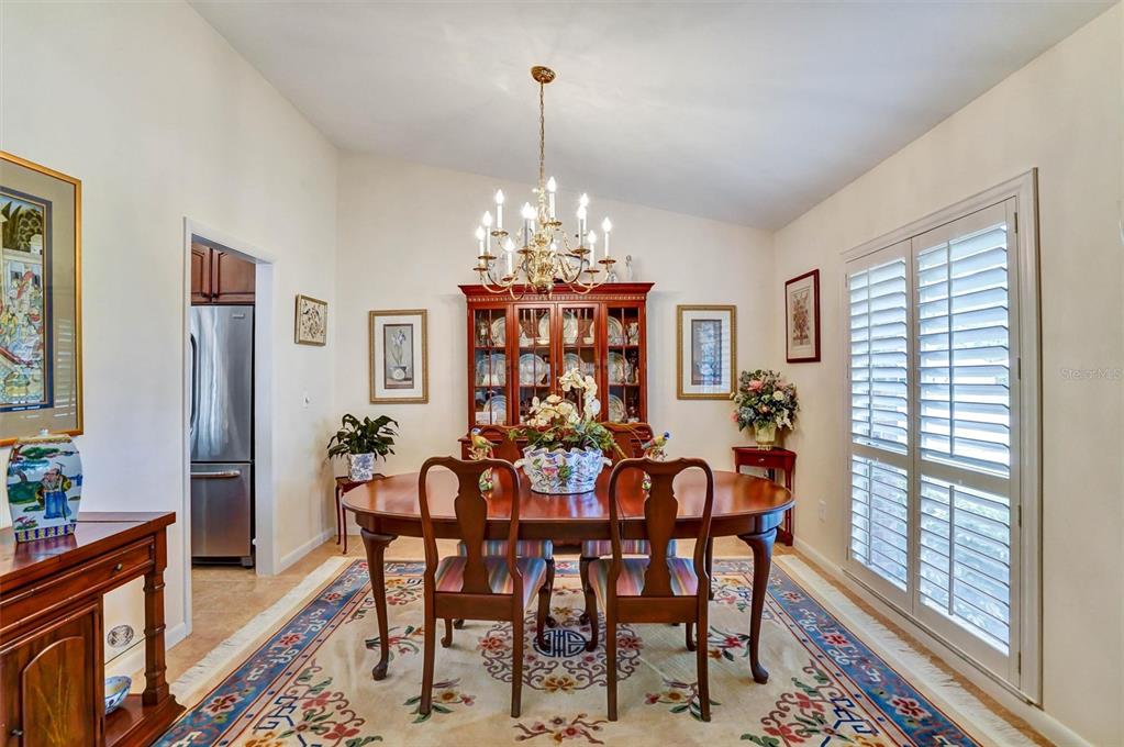 11816 Lipsey Road Tampa, FL 33618 - Photo 8 of 50