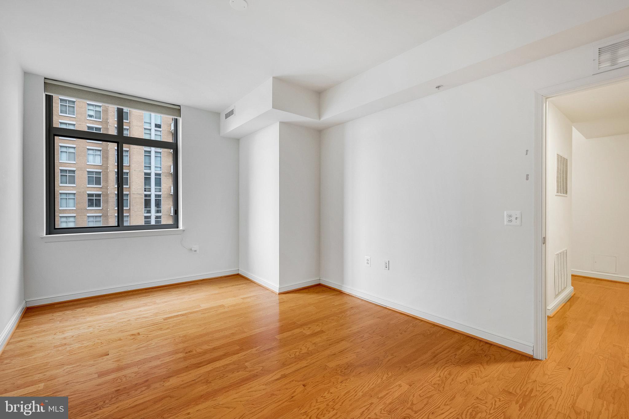 11990 Market Street, Unit 707 Reston, VA 20190 - Photo 31 of 70 Gallery Image 31
