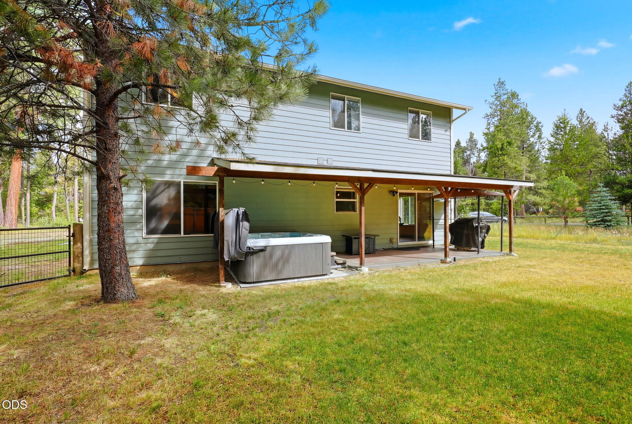56058 Snow Goose Road Bend, OR 97707 - Photo 36 of 47