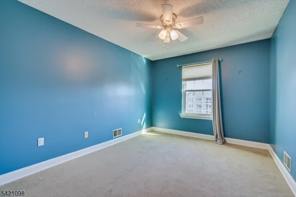 $2,750 | 268 Kempsey Drive, North Brunswick, NJ 08902