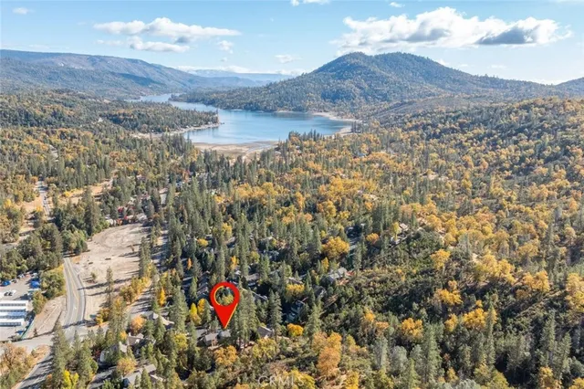 $335,000 | 40648 Saddleback Road, Bass Lake, CA 93604