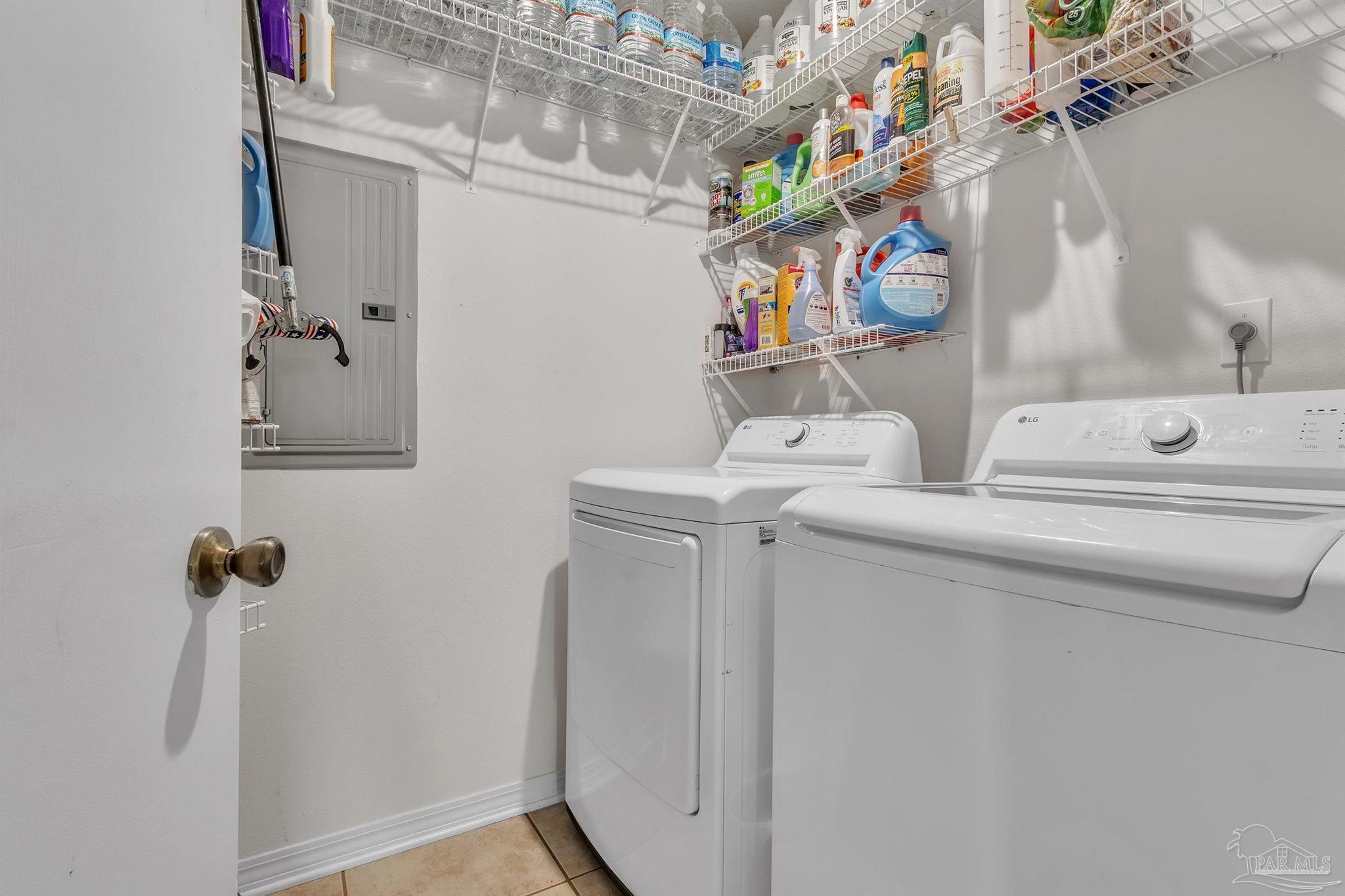 1770 Annie Penton Road Jay, FL 32565 - Photo 28 of 35 a utility room with dryer and washer