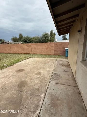 $325,000 | 8316 West Devonshire Avenue, Phoenix, AZ 85037