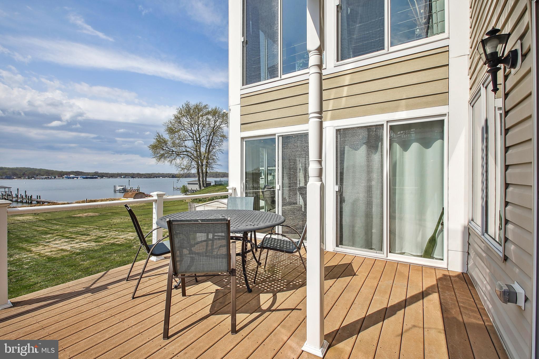 3714 Bay Drive Edgewater, MD 21037 - Photo 10 of 57 Main Floor Sundeck