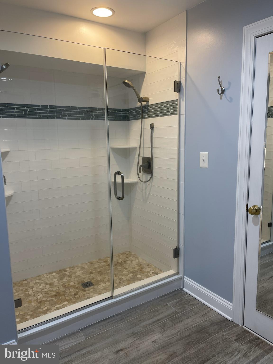 3714 Bay Drive Edgewater, MD 21037 - Photo 17 of 57 Primary On-Suite