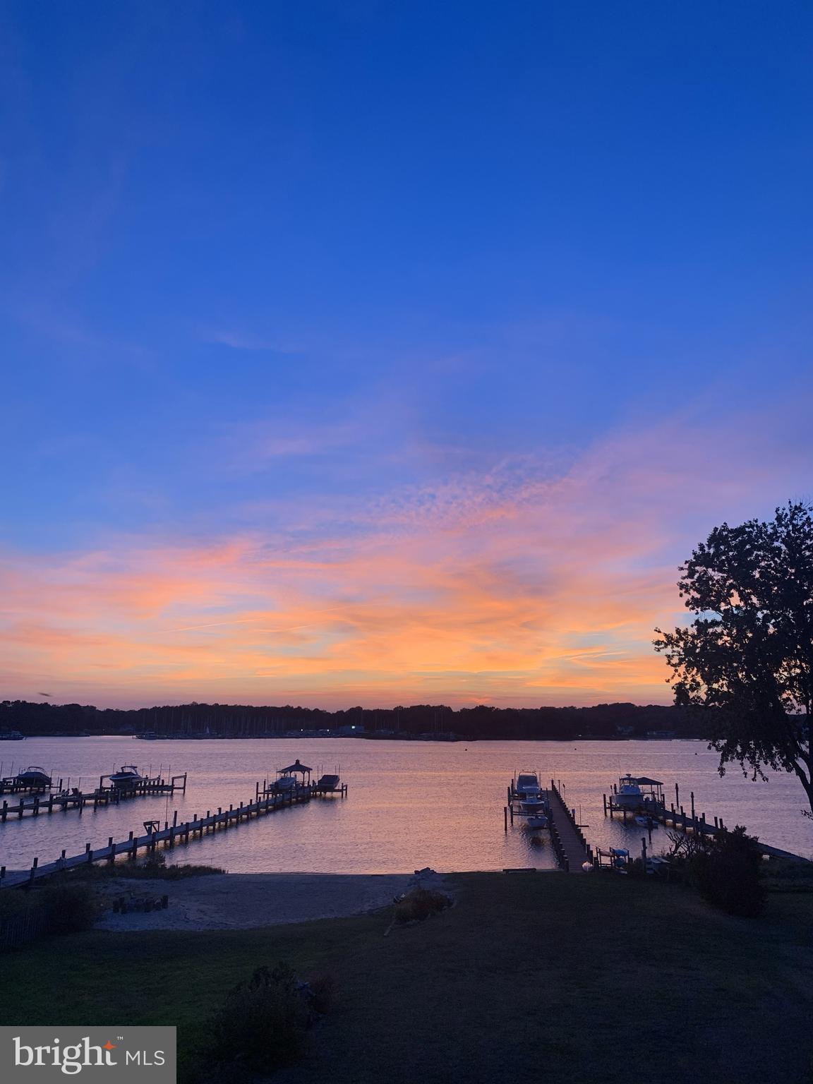 3714 Bay Drive Edgewater, MD 21037 - Photo 36 of 57 Sunset from Main Floor Sundeck