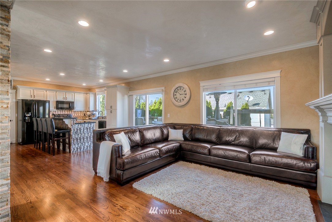 316 South 21st Street Renton, WA 98055 - Photo 13 of 25
