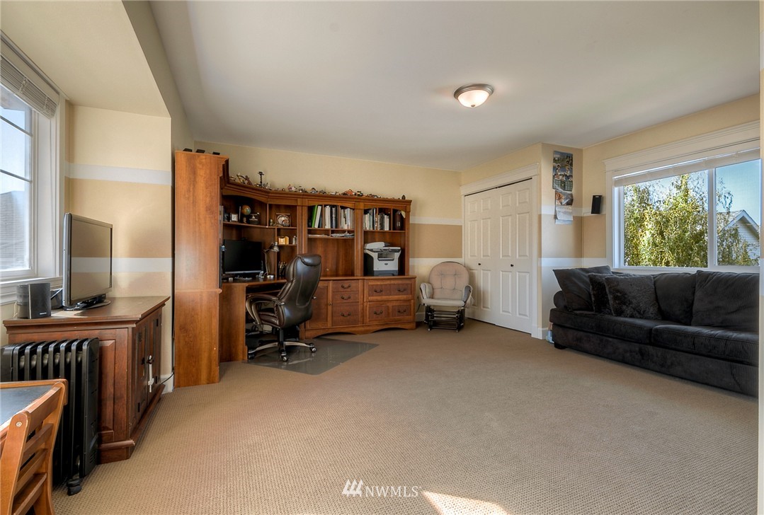 316 South 21st Street Renton, WA 98055 - Photo 22 of 25