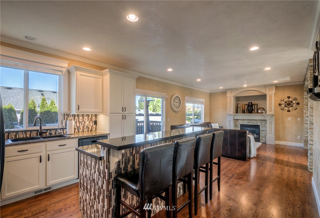 316 South 21st Street Renton, WA 98055 - Photo 9 of 25
