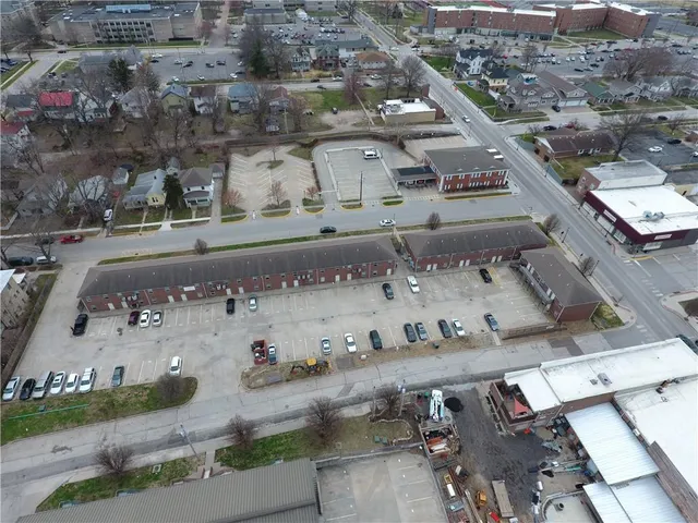 $7,250,000 | 109 Commercial Street, Warrensburg, MO 64093