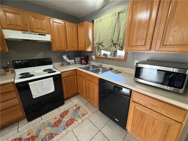 $7,250,000 | 109 Commercial Street, Warrensburg, MO 64093