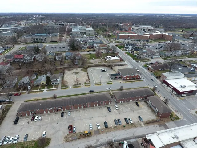 $7,250,000 | 109 Commercial Street, Warrensburg, MO 64093