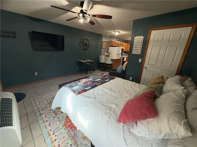 $7,250,000 | 109 Commercial Street, Warrensburg, MO 64093