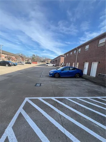 $7,250,000 | 109 Commercial Street, Warrensburg, MO 64093