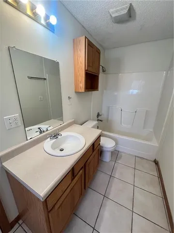 $7,250,000 | 109 Commercial Street, Warrensburg, MO 64093