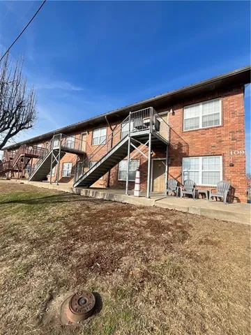 $7,250,000 | 109 Commercial Street, Warrensburg, MO 64093