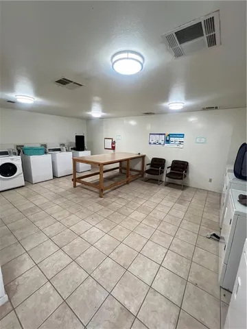 $7,250,000 | 109 Commercial Street, Warrensburg, MO 64093