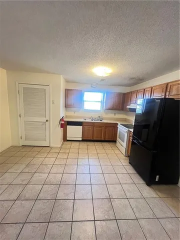 $7,250,000 | 109 Commercial Street, Warrensburg, MO 64093