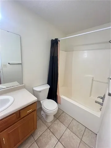 $7,250,000 | 109 Commercial Street, Warrensburg, MO 64093