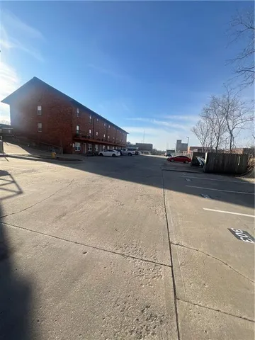 $7,250,000 | 109 Commercial Street, Warrensburg, MO 64093