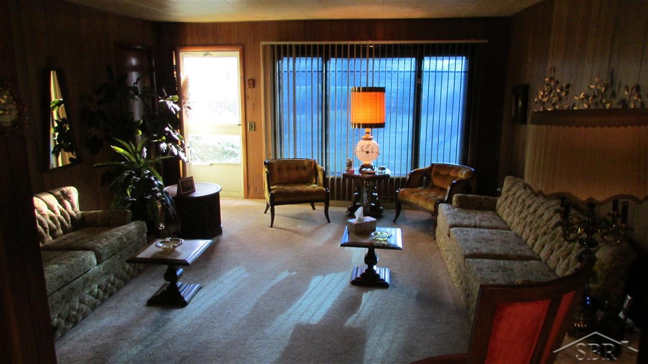 7125 South Graham Road St. Charles, MI 48655 - Photo 7 of 43 31297526-6.JPG