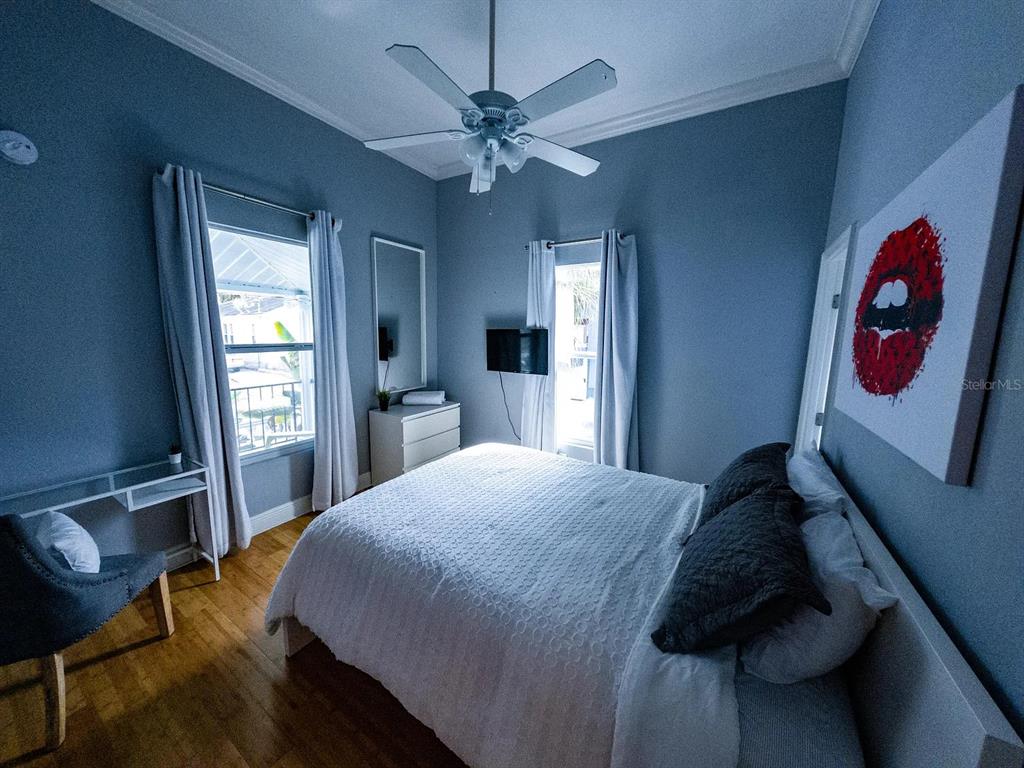 2908 Sanchez Street Tampa, FL 33605 - Photo 3 of 10