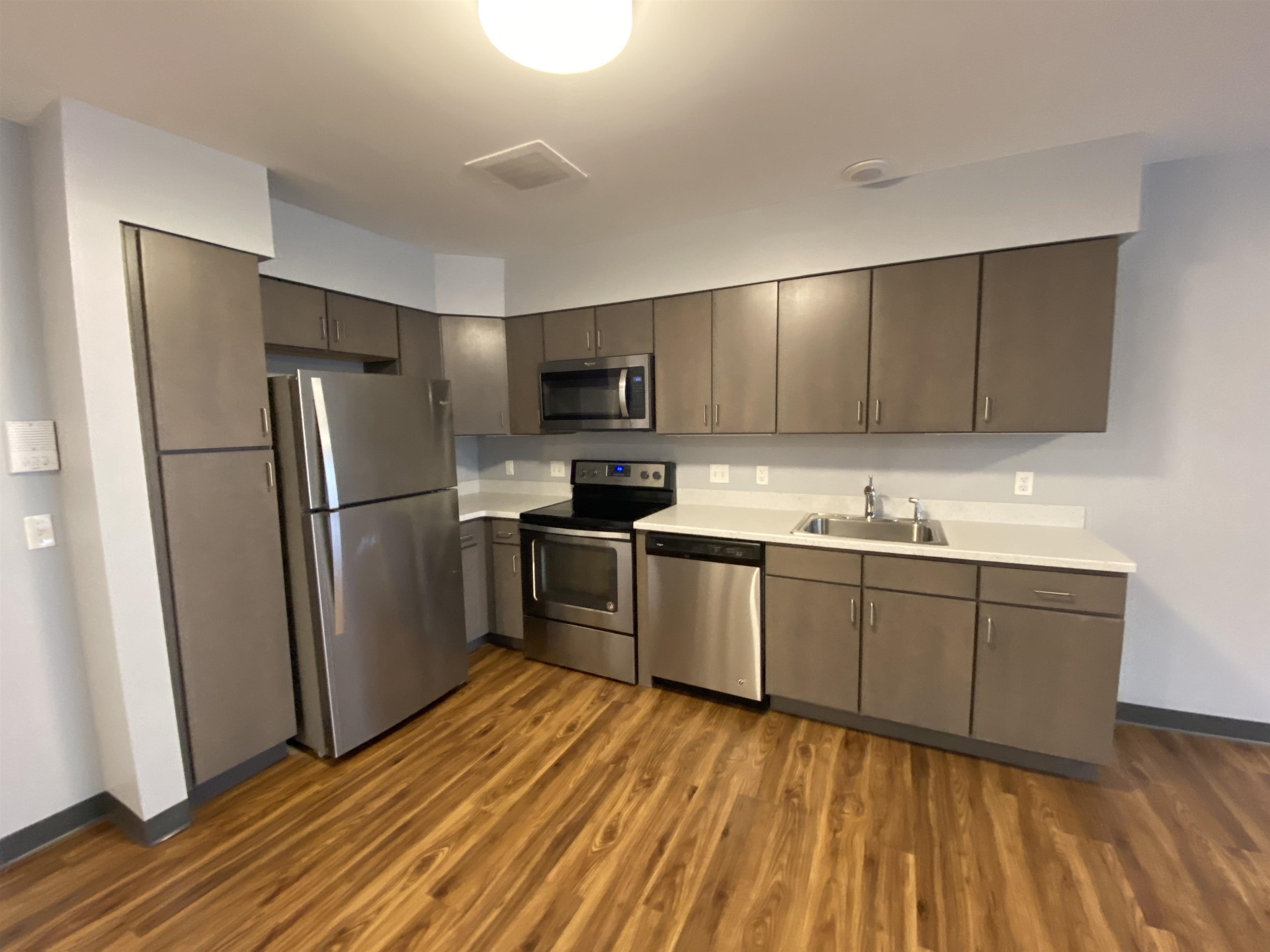 10 East Ridge Drive, Unit 207 Milford, NH 03055 - Photo 12 of 44