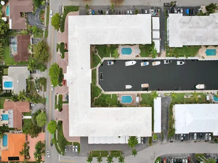 $189,000 | 3000 Northeast 48th Street, Unit 206, Fort Lauderdale, FL 33308