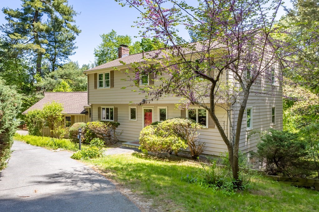 34 Duggan Road Acton, MA 01720 - Photo 42 of 42 a front view of a house with garden