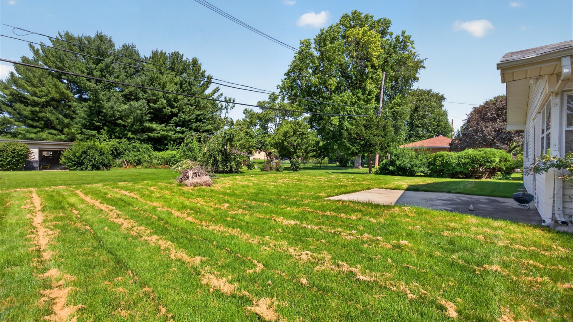 919 Vale Street Bloomington, IL 61701 - Photo 32 of 40