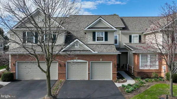 $490,000 | 66 Farmview Lane, Lititz, PA 17543